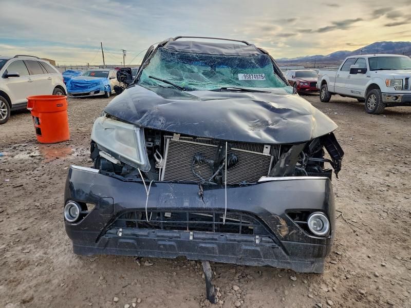 2016 Nissan Pathfinder s