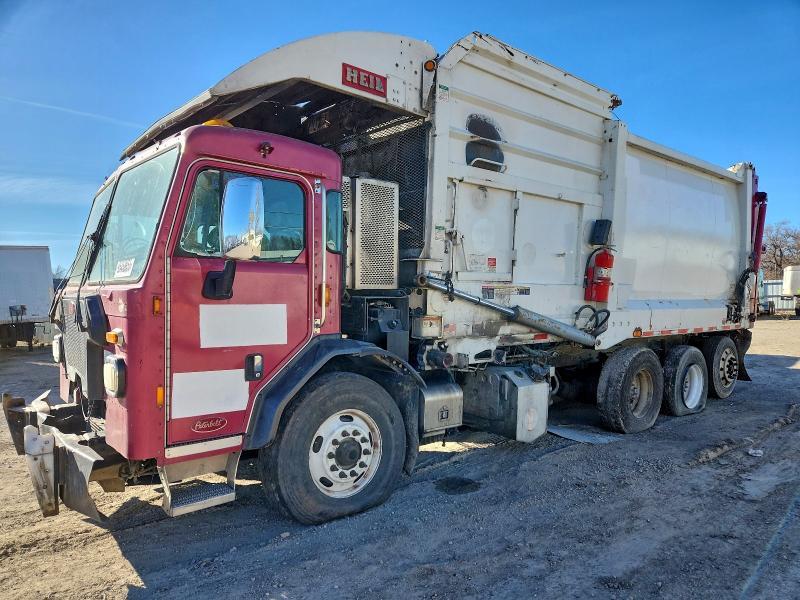 2017 Peterbilt 320 Refuse Truck