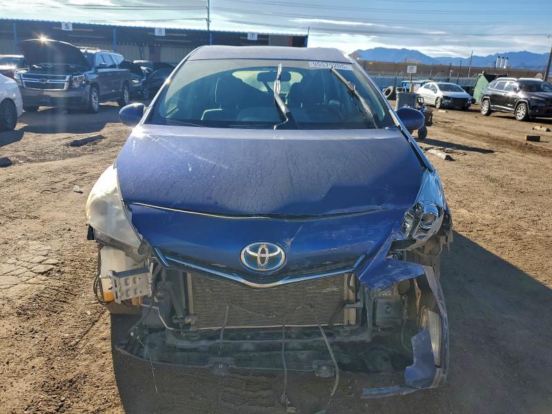 2013 Toyota Prius v
