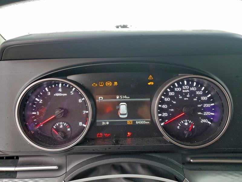 2023 KIA Carnival lx