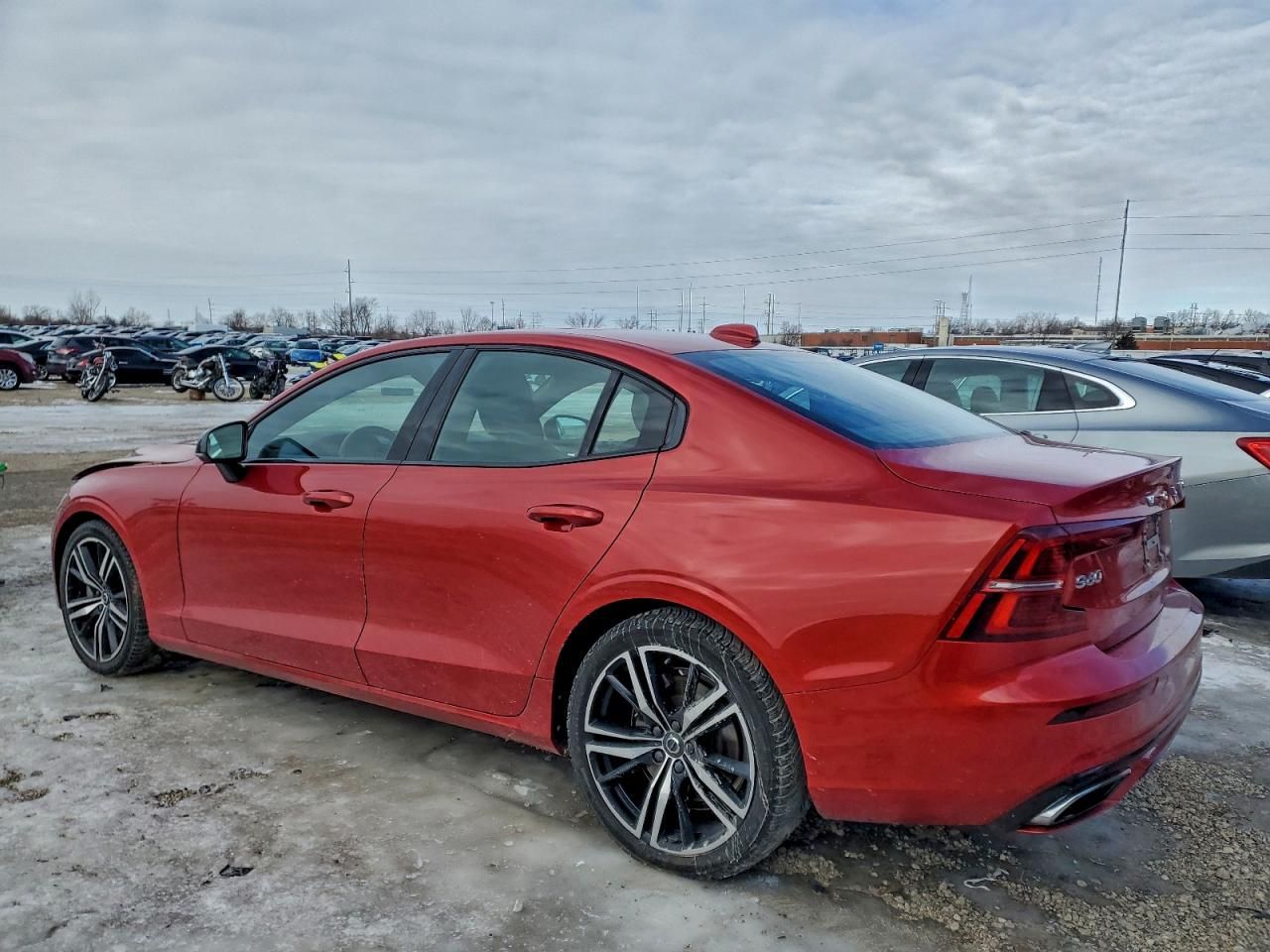 2019 Volvo S60 T6 R-design