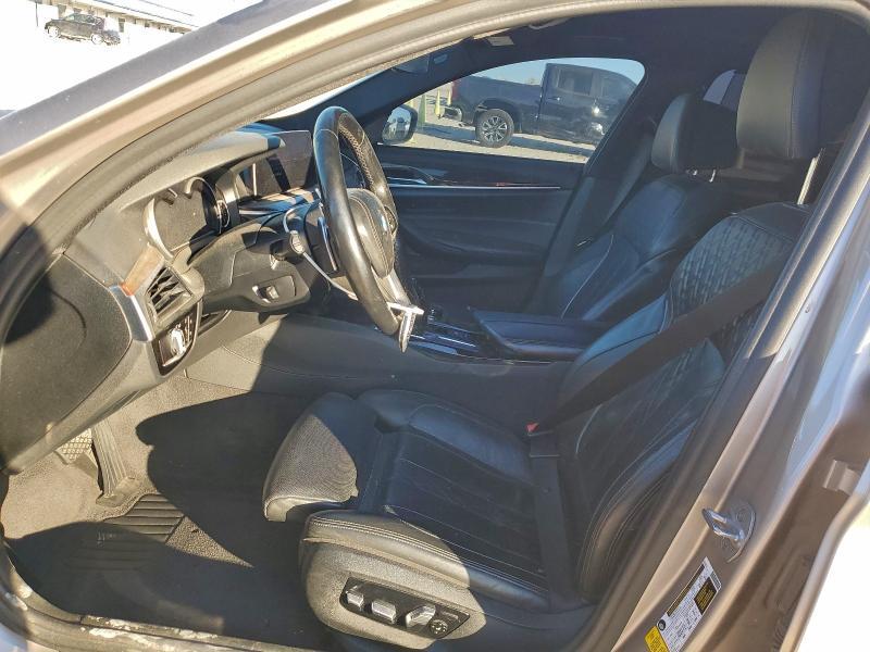 2019 BMW 530 i