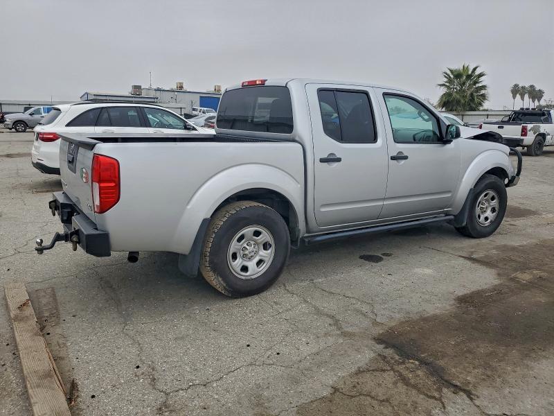 2014 Nissan Frontier S