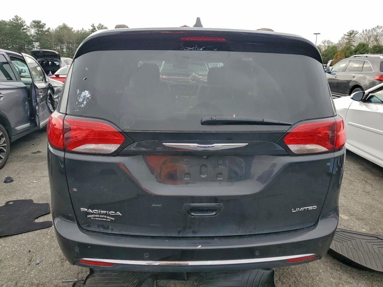 2020 Chrysler Pacifica Limited