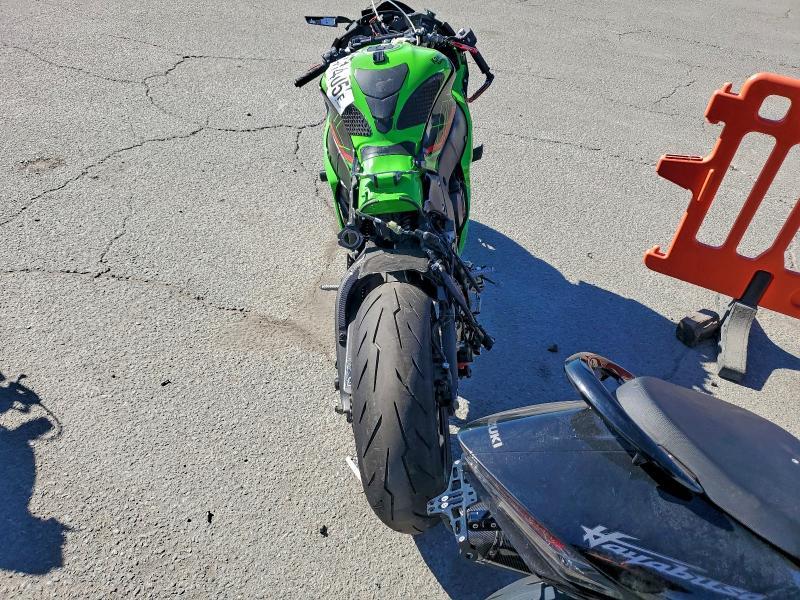 2024 Kawasaki ZX1002 L