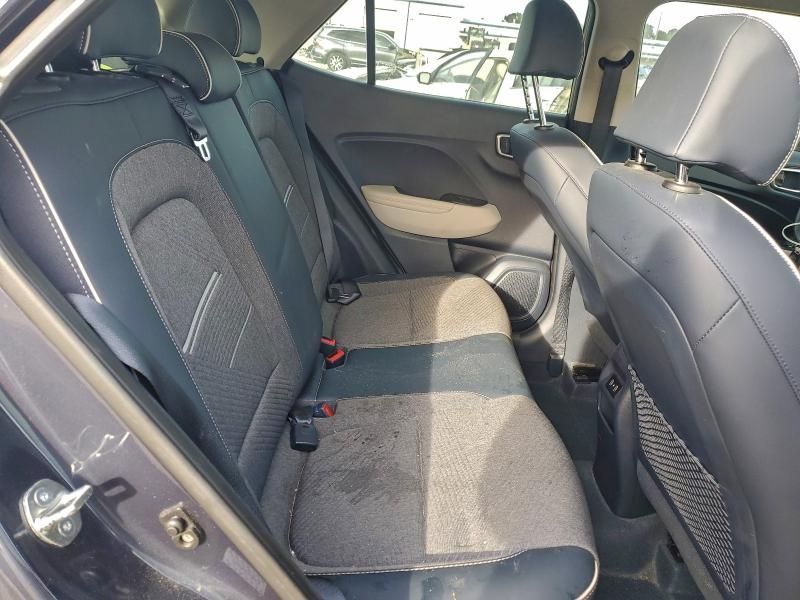 2024 Hyundai Venue sel