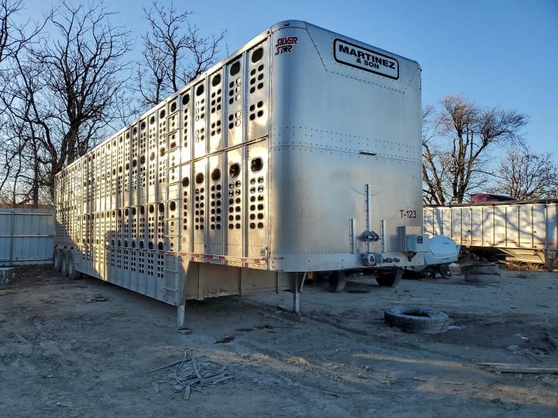 2023 Wilson Trailer-Livestock Trailer