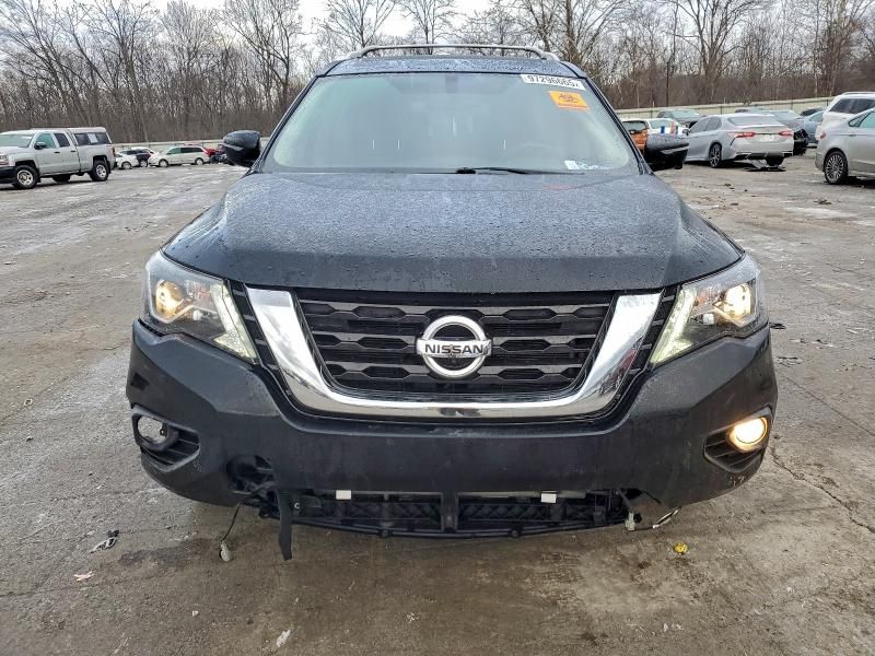 2017 Nissan Pathfinder s