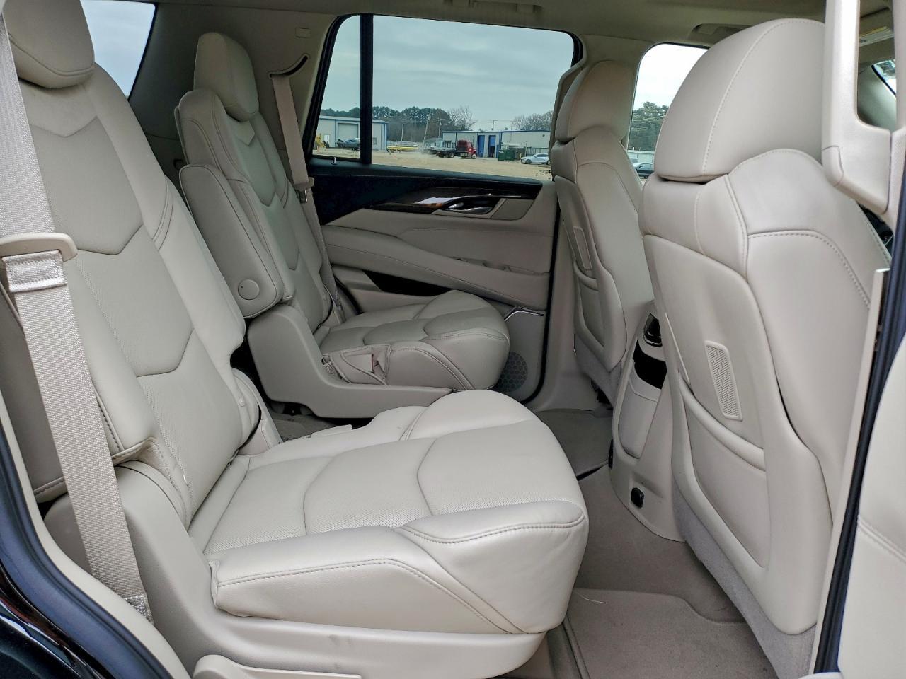 2020 Cadillac Escalade Luxury
