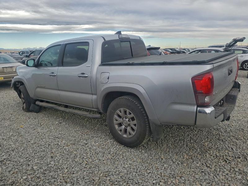 2018 Toyota Tacoma Double cab