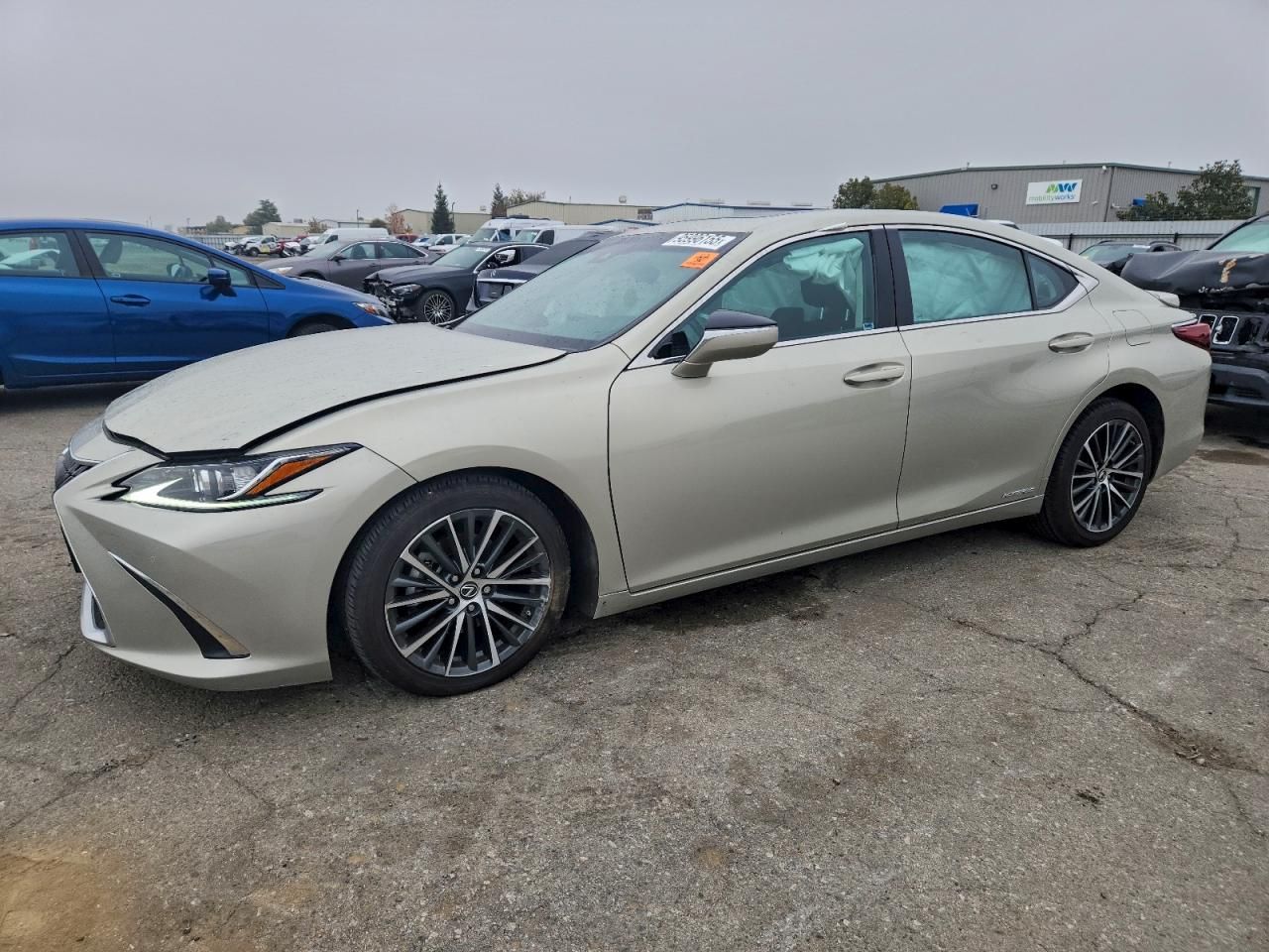 2022 Lexus Es 300h Base