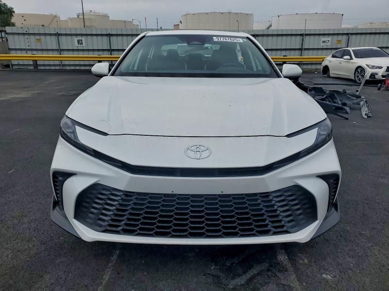 2025 Toyota Camry xse