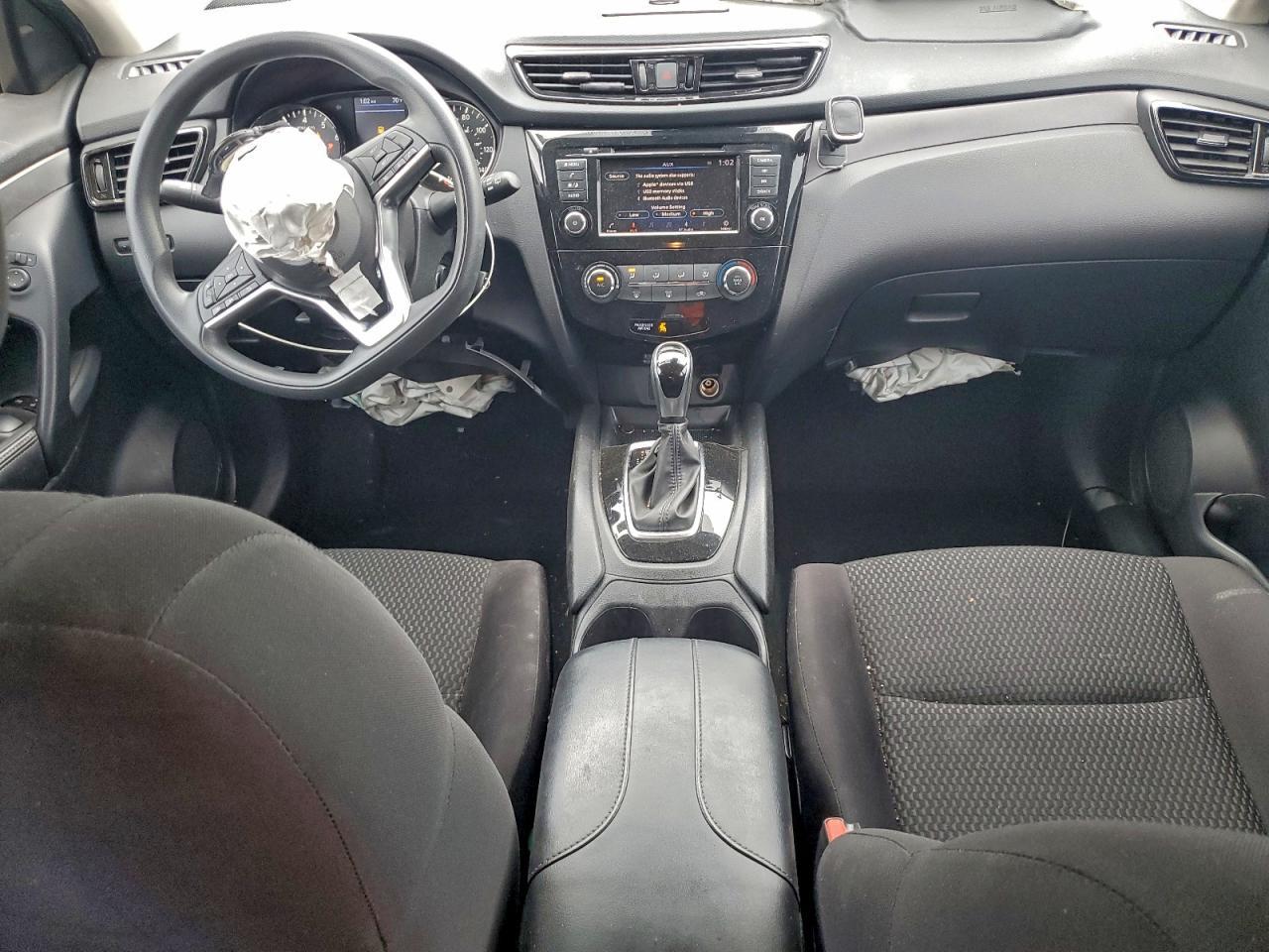 2021 Nissan Rogue Sport s