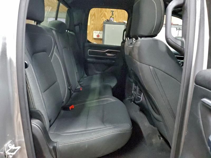 2022 Dodge Ram 1500 big Horn/lone Star