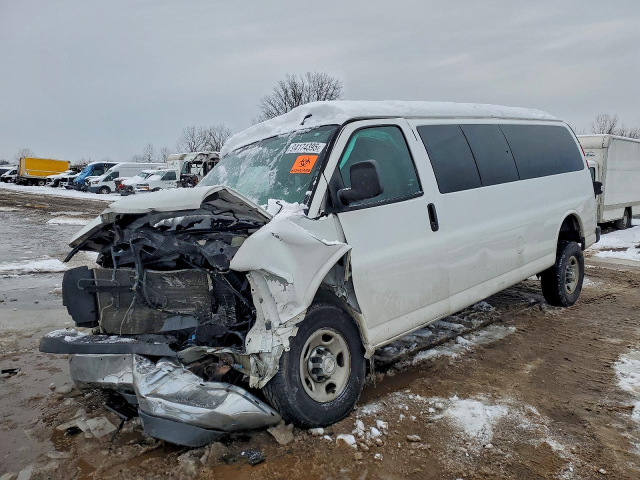 2017 Chevrolet Express G3500 LT