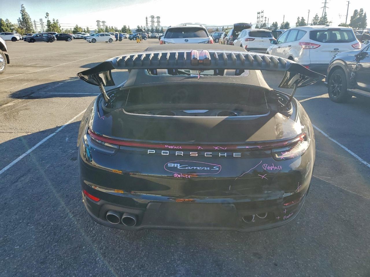 2024 Porsche 911 Carrera s