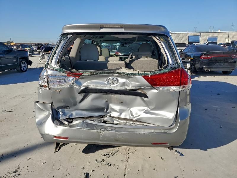 2011 Toyota Sienna Base