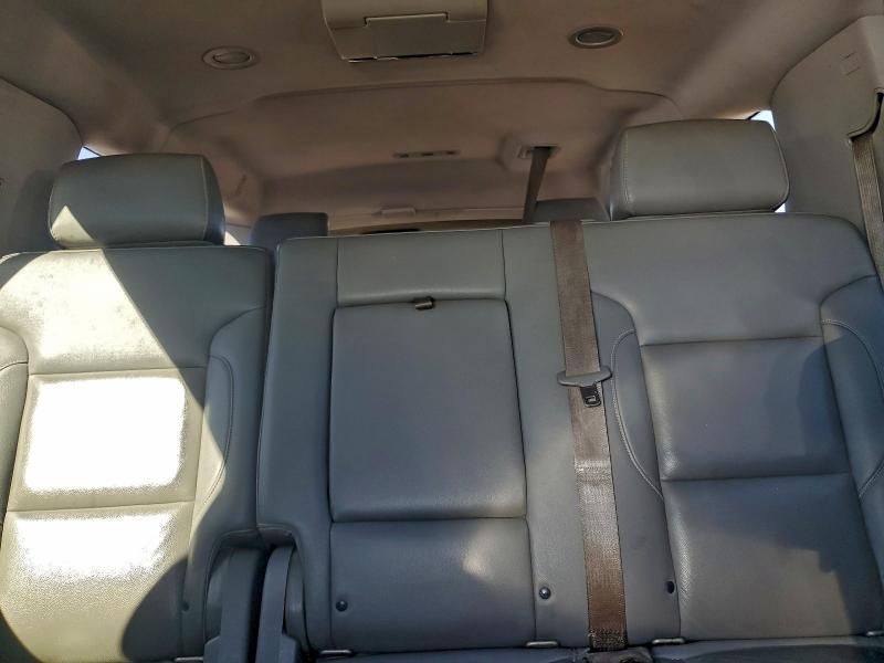 2015 Chevrolet Suburban K1500 lt