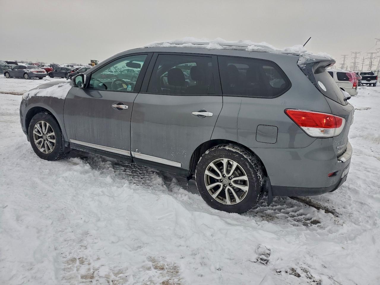 2016 Nissan Pathfinder sl