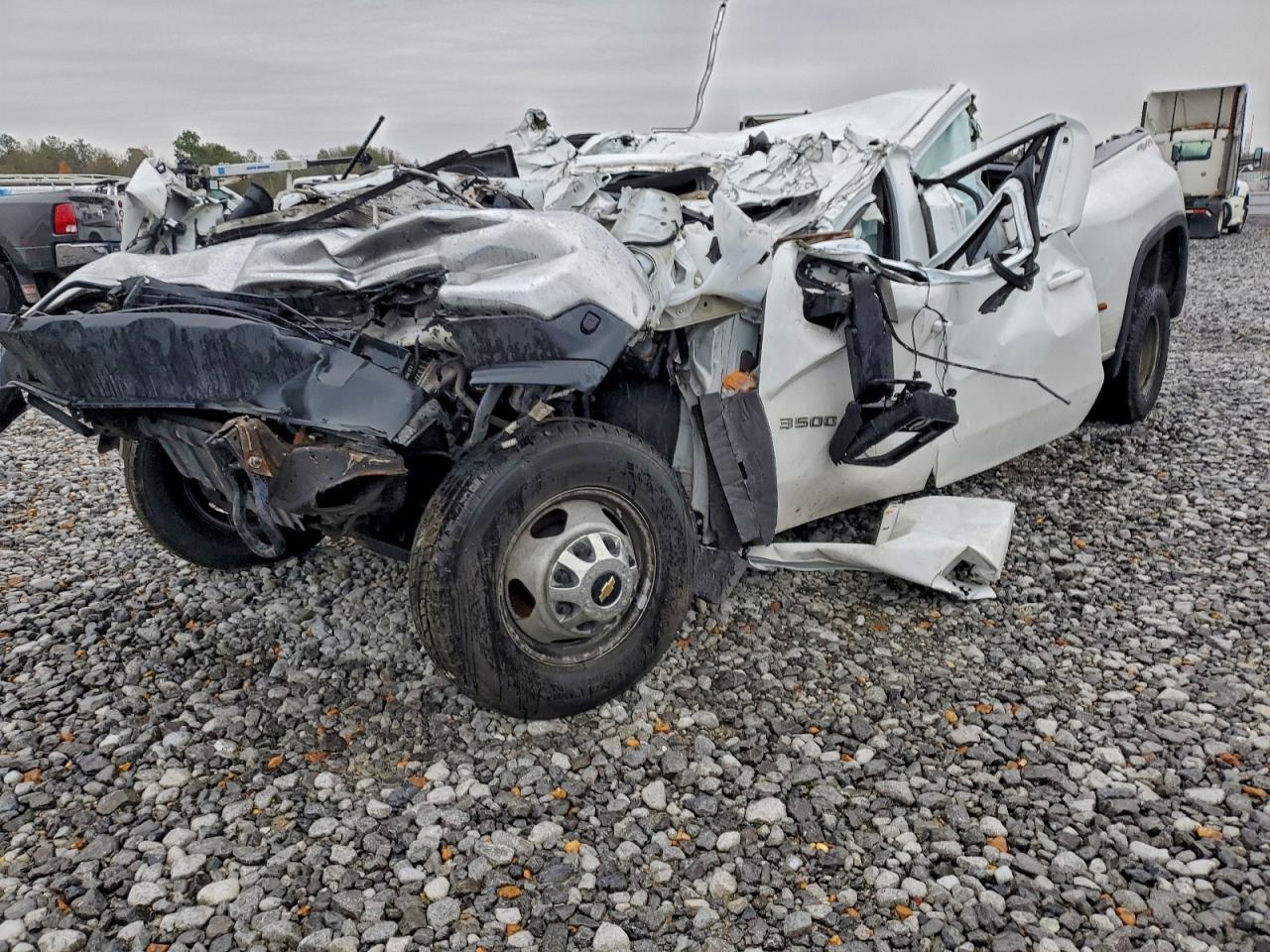 2022 Chev Silverado K3500 LT