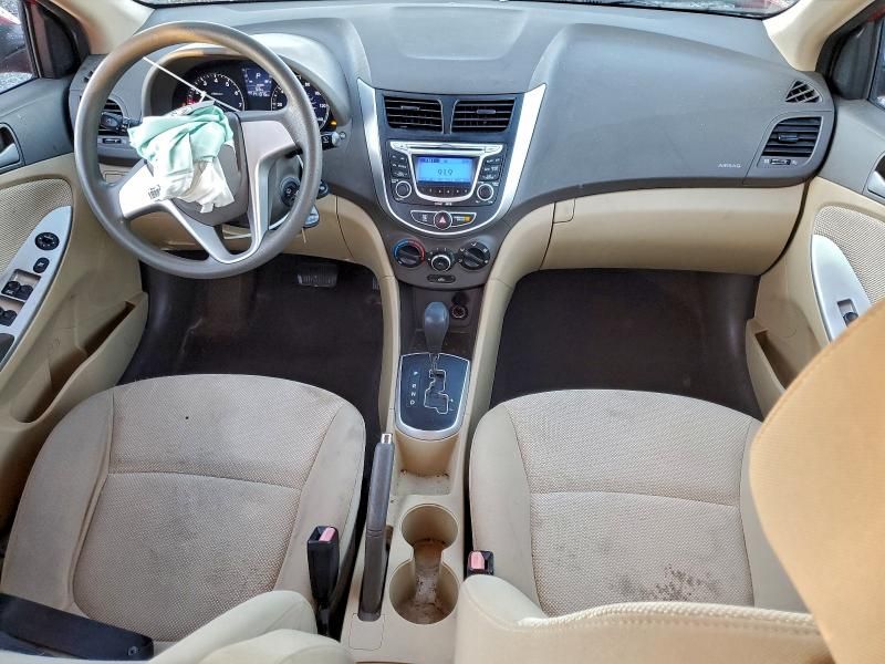 2012 Hyundai Accent gls