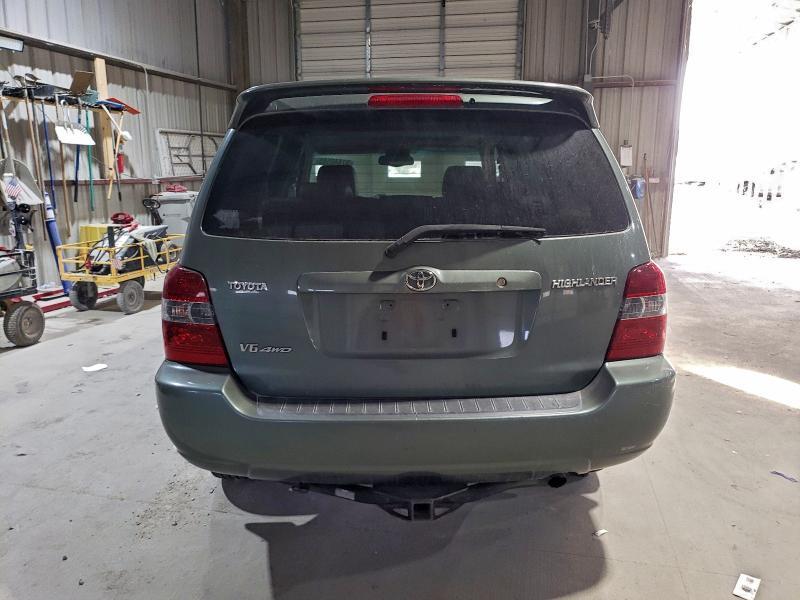 2004 Toyota Highlander