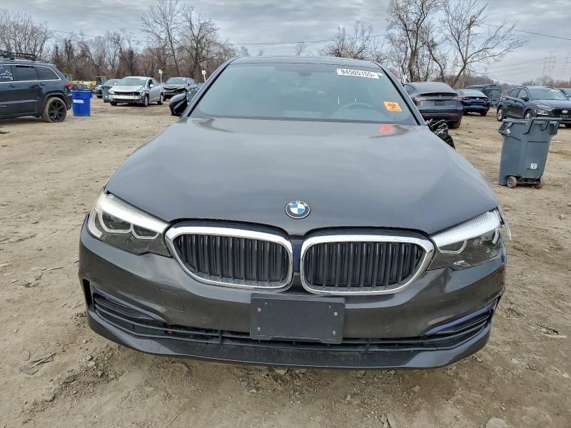 2018 BMW 530 i