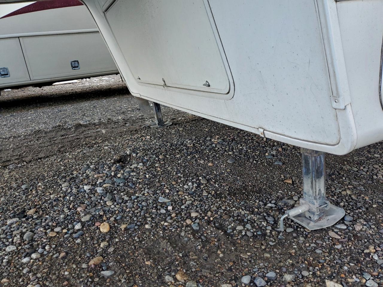 2006 Keystone Montana HI