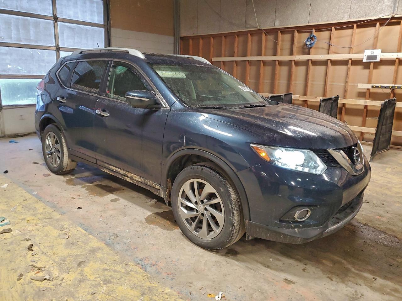 2015 Niss Rogue s