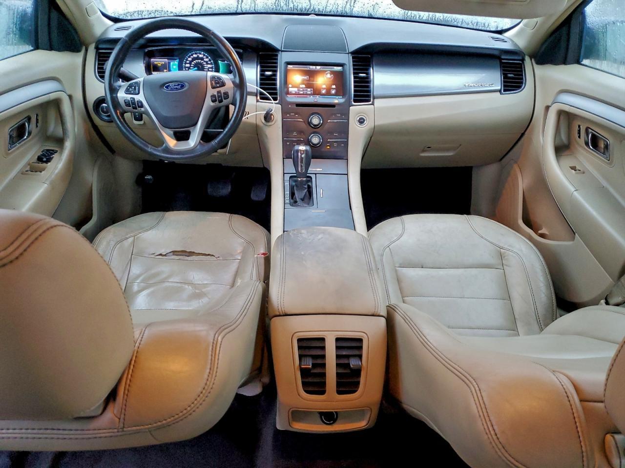 2013 Ford Taurus sel