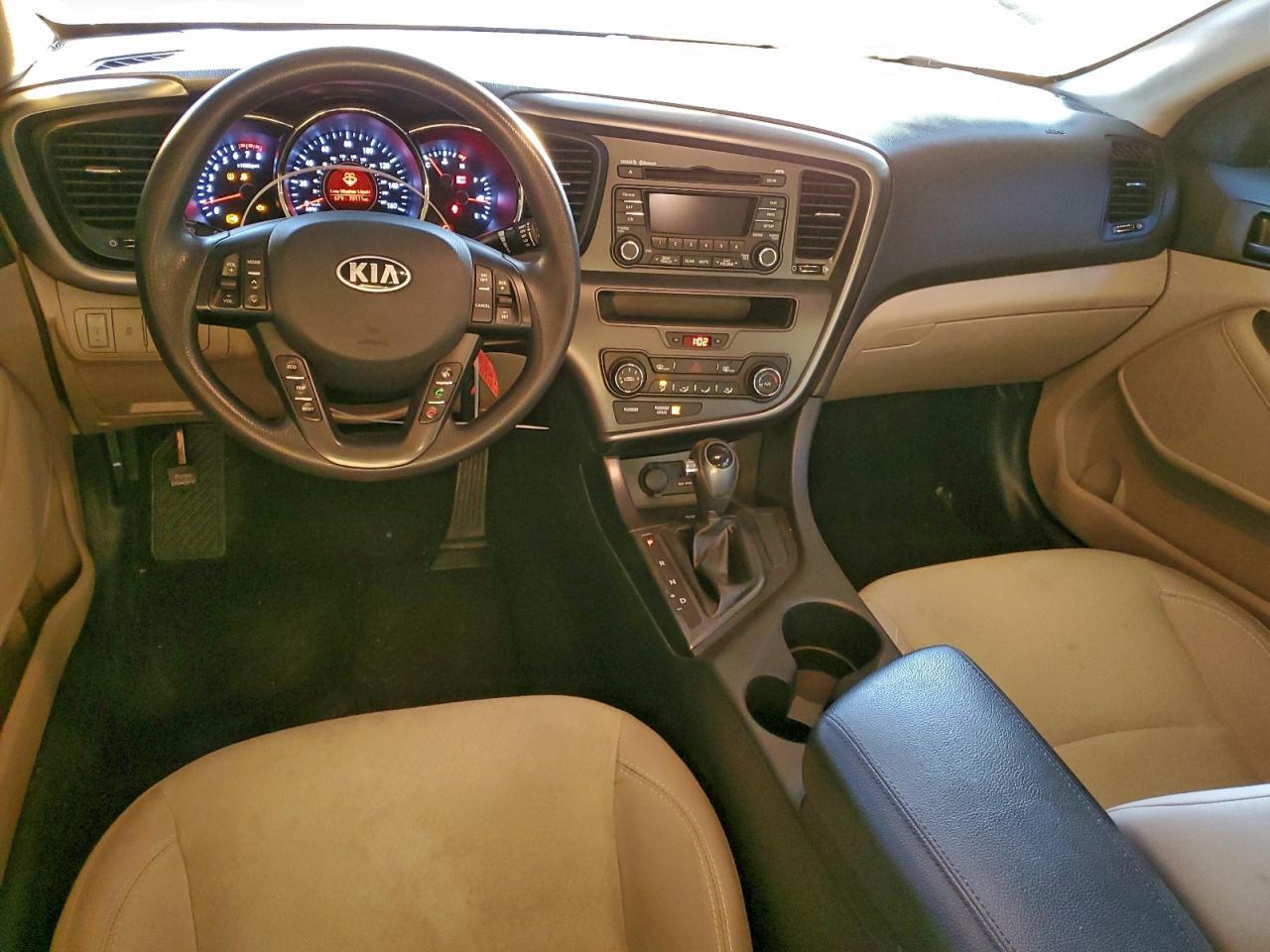 2013 KIA Optima lx