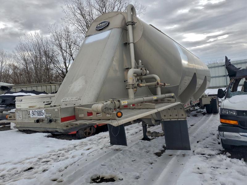 2012 MAC Pneumatic DRY Bulk Trailer