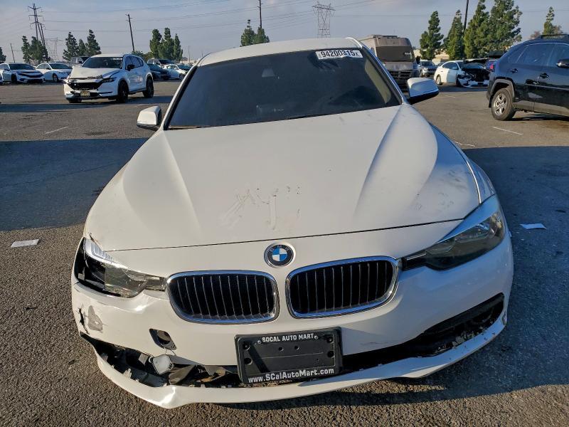 2017 BMW 320 i