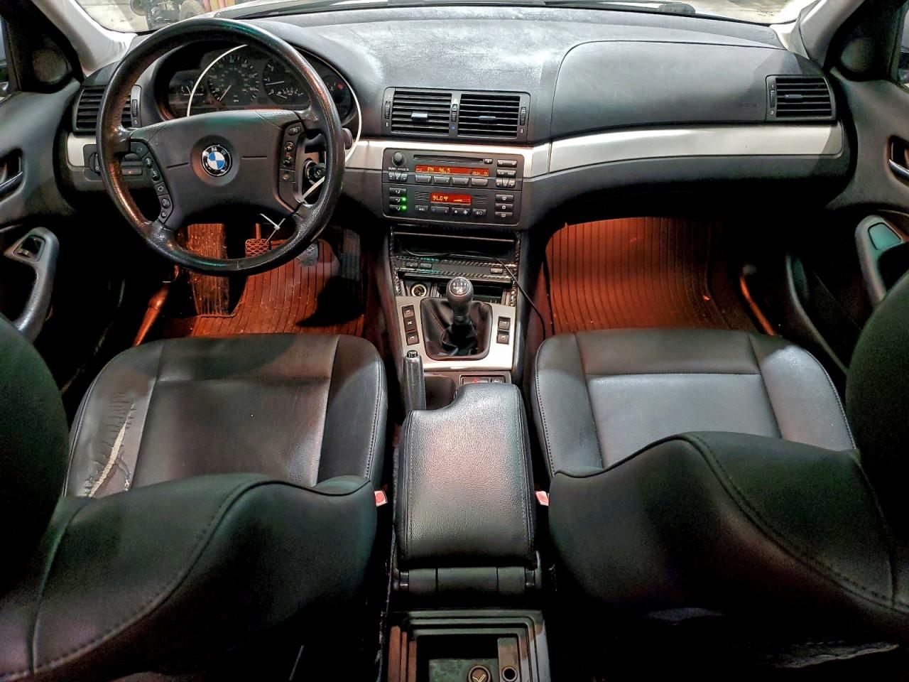 2003 BMW 325 i