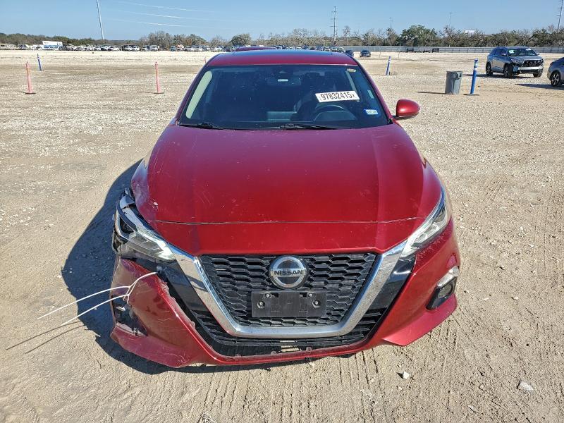2020 Nissan Altima sl