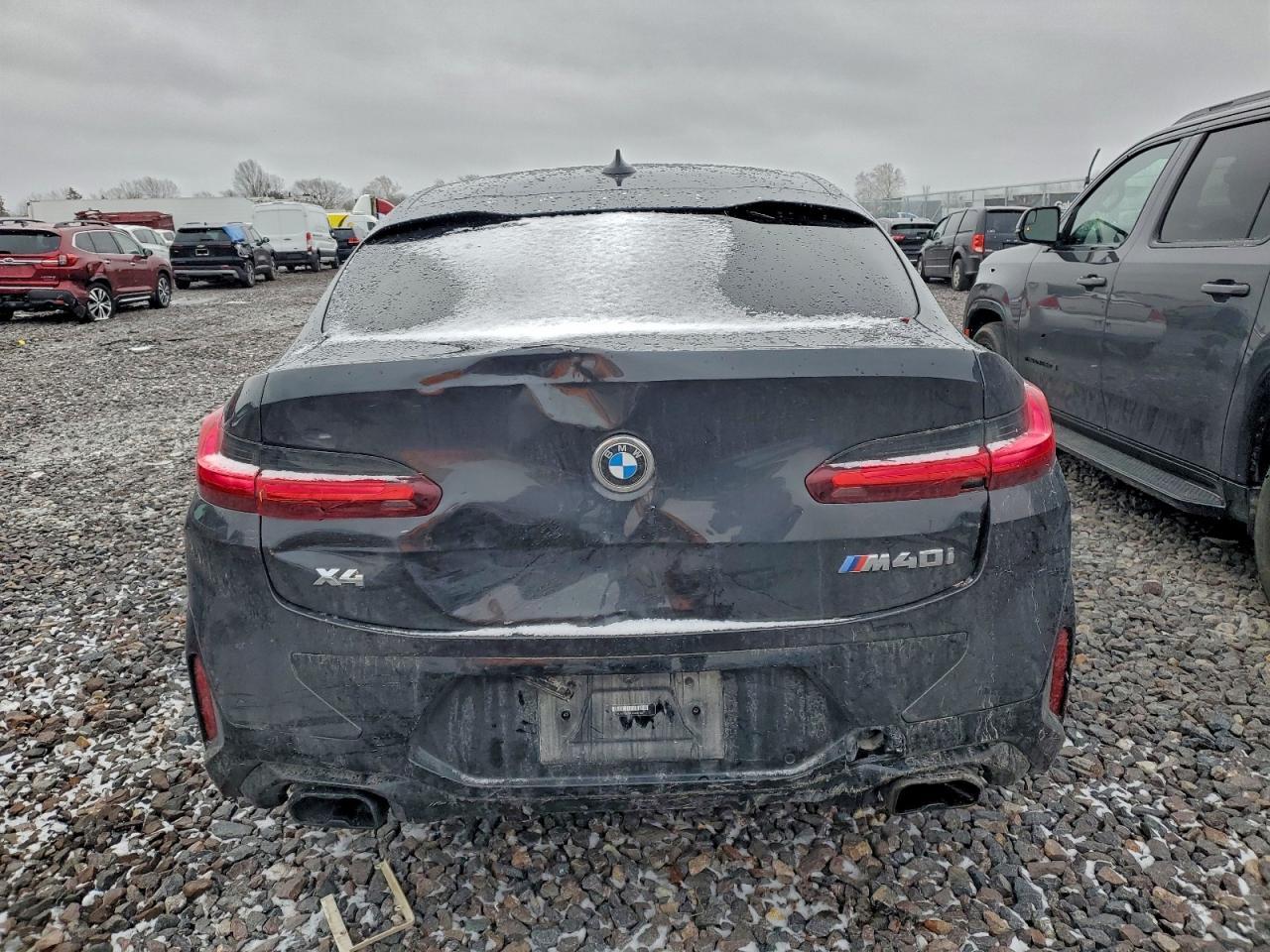 2022 BMW X4 M40i