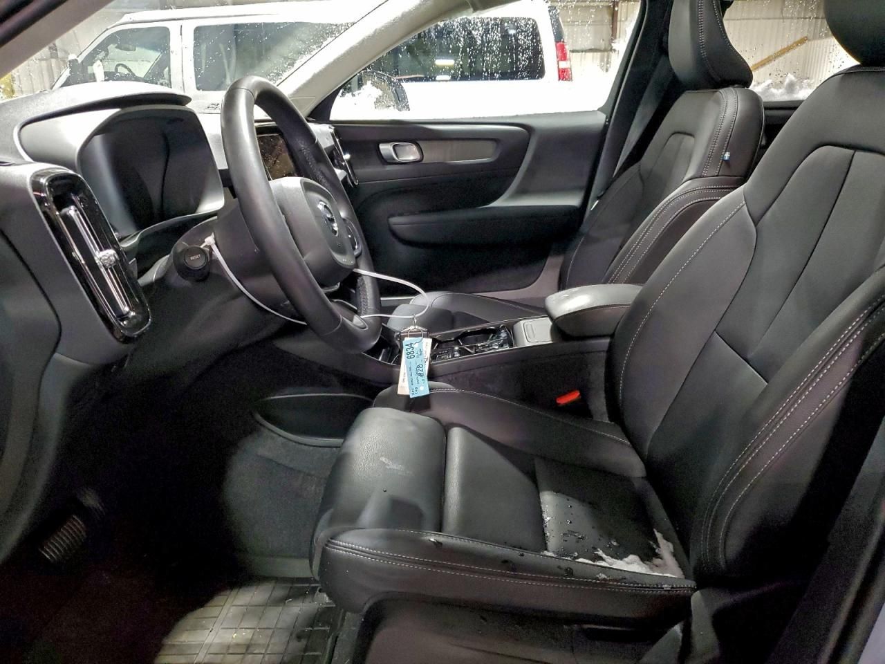 2025 Volvo Xc40 Plus