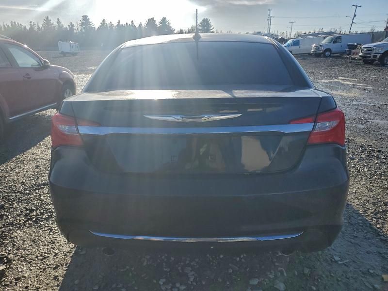 2012 Chrysler 200 Touring