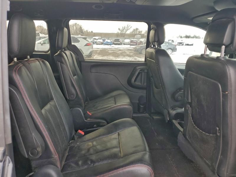 2016 Dodge Grand Caravan R/T