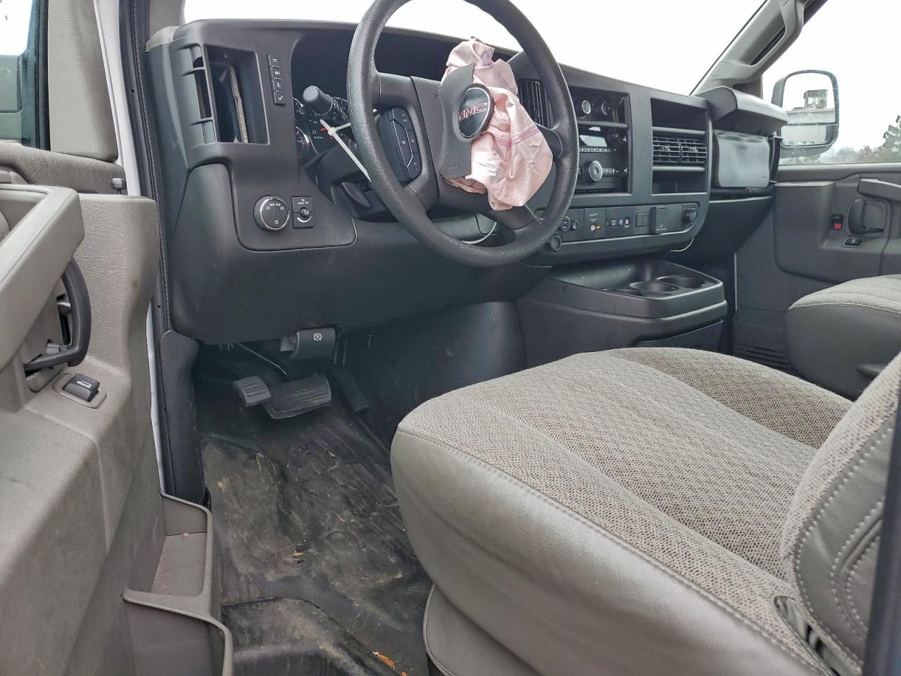 2024 GMC Savana Delivery Van