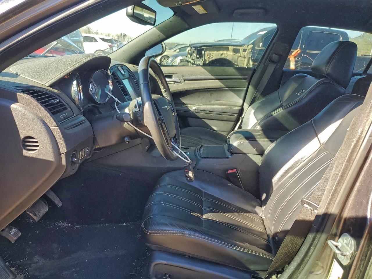 2013 Chrysler 300 s