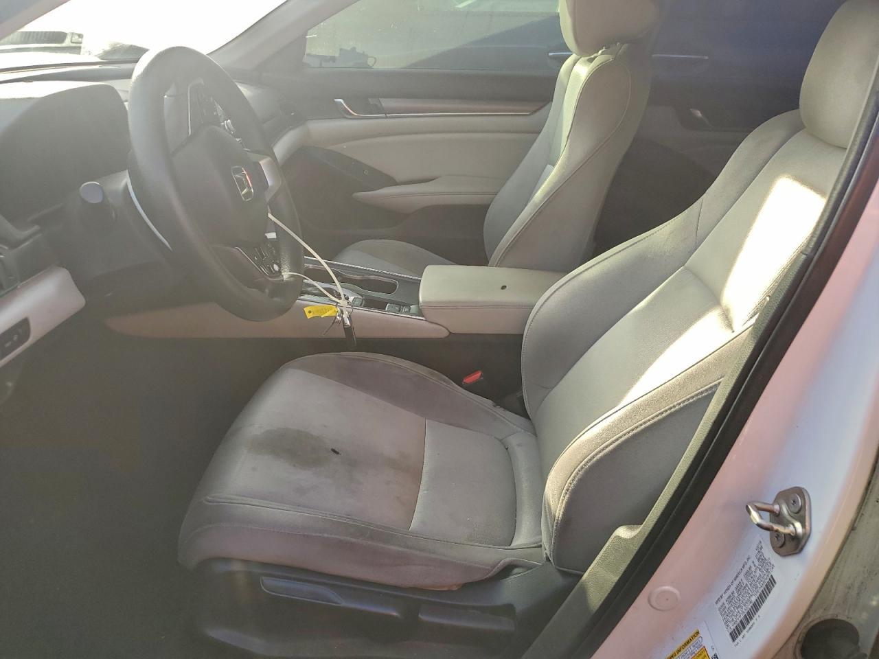 2020 Honda Accord lx