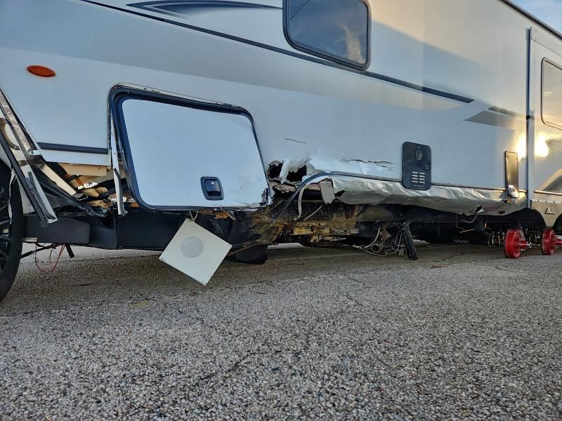 2025 Keystone Cougar-slide-in Camper