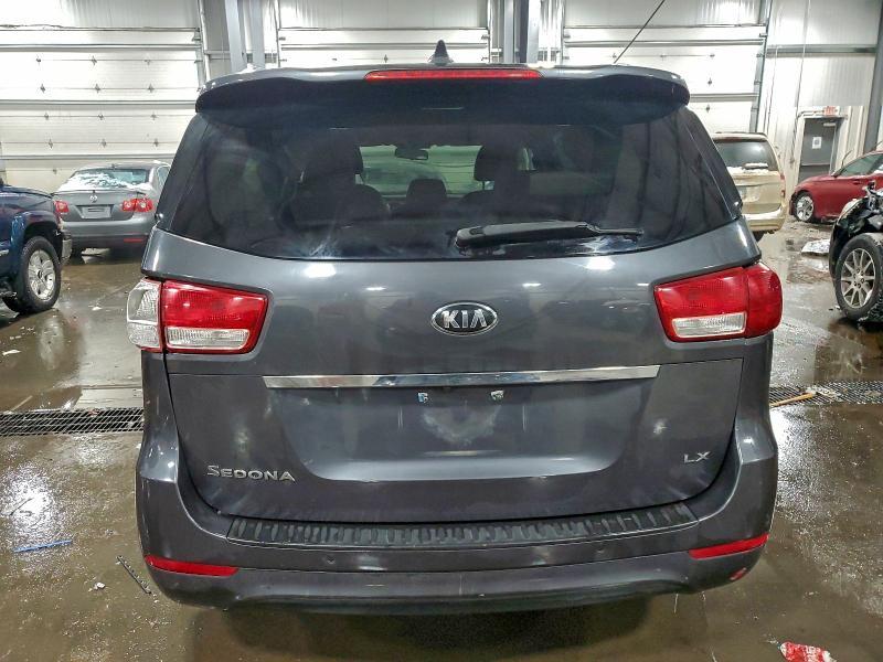 2017 KIA Sedona lx