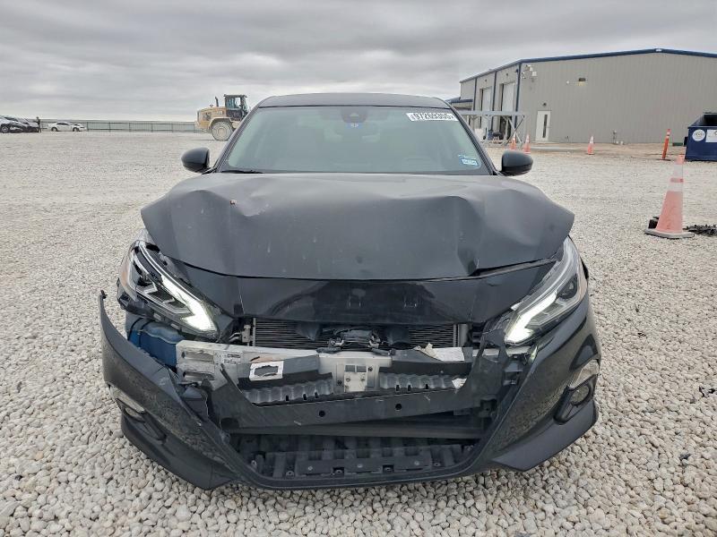 2019 Nissan Altima sl