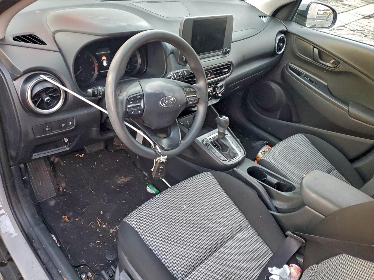 2023 Hyundai Kona se