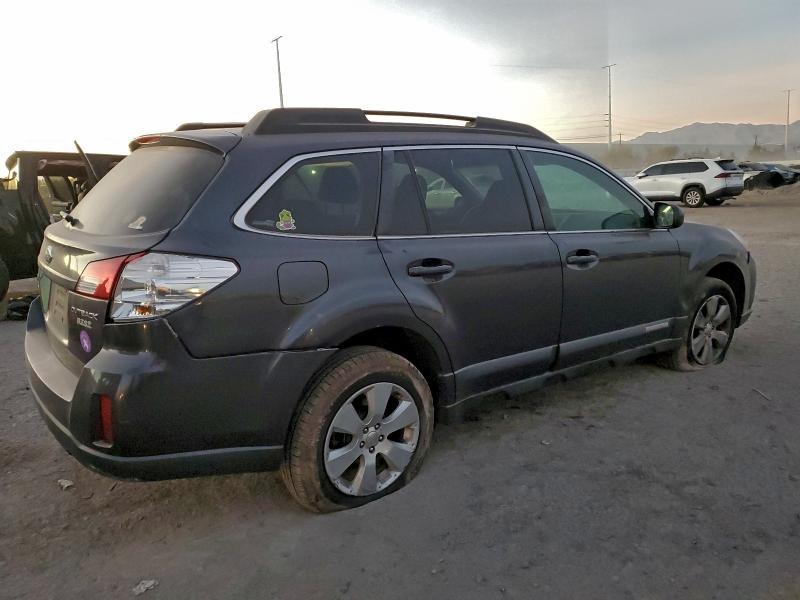 2010 Subaru Outback 2.5i Premium