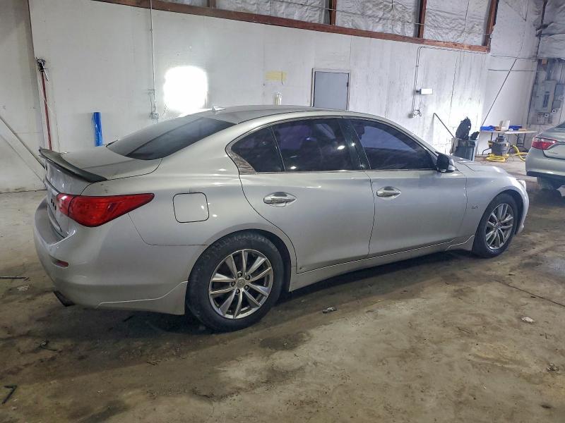 2016 Infiniti Q50 Premium