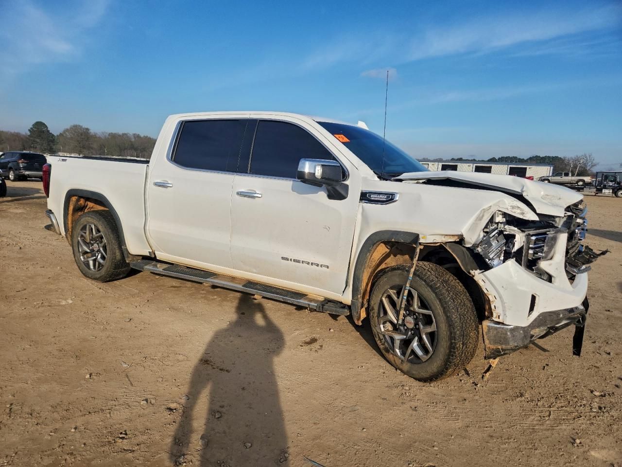2023 GMC Sierra K1500 slt