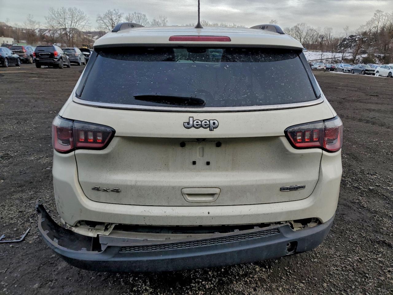 2018 Jeep Compass Latitude